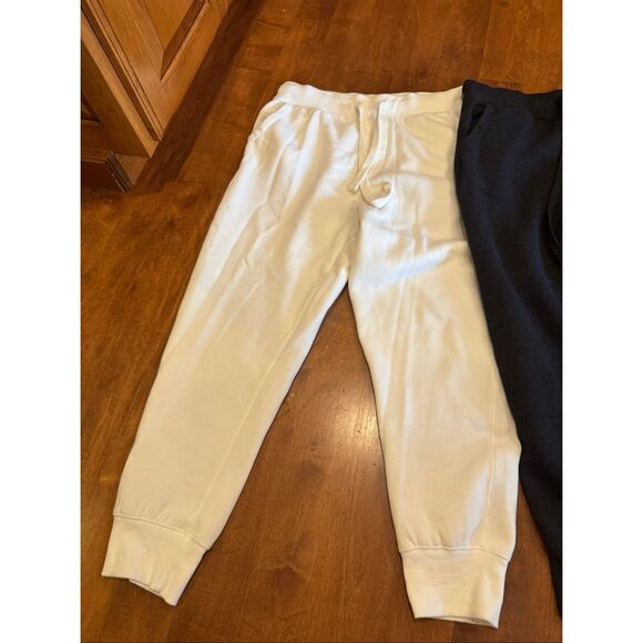 Woman’s high-rise Risen crop jogger bundle size medium - Picture 2 of 5